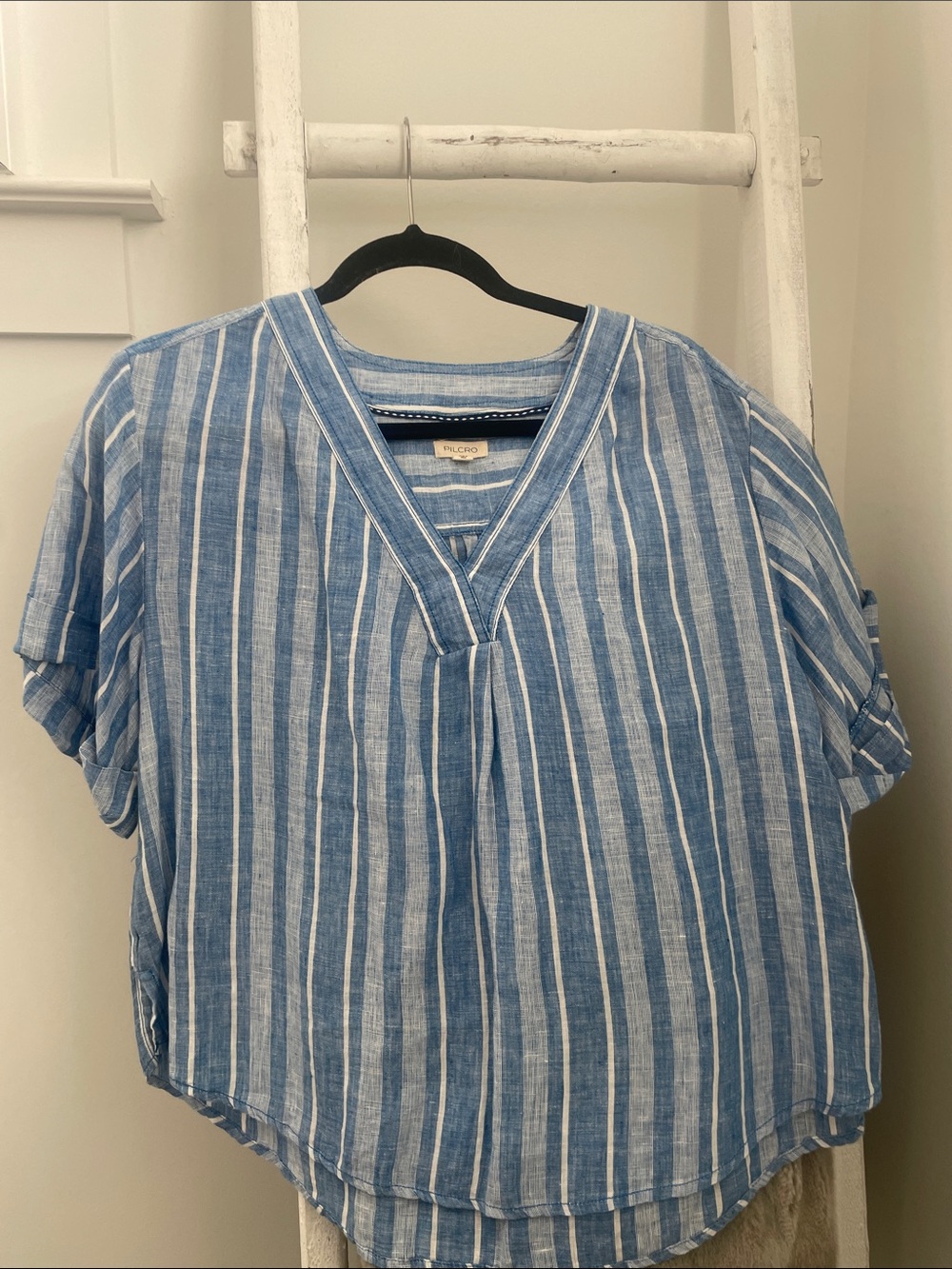Pilcro Linen Light Blue & White Striped V-Neck Women's Top